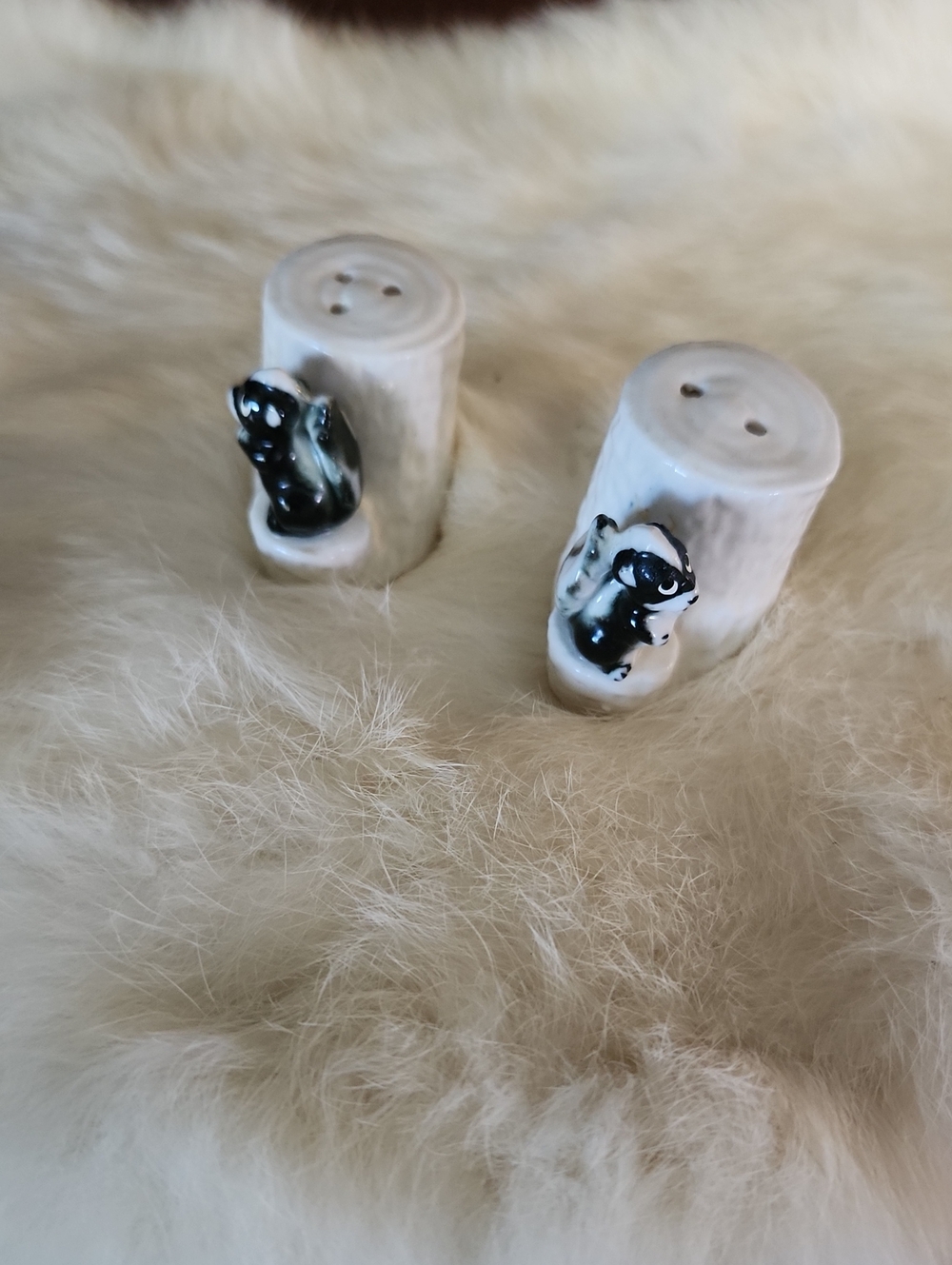 Vintage Ceramic Skunk Salt & Pepper Shakers - Black and White